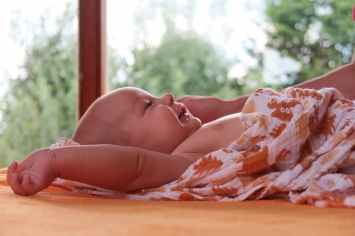 Babymassage bei der Physiotherapie Brigant in Calw-Stammheim